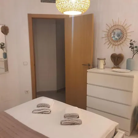 Laguna Beach Ground Floor Bungalow Apartment *