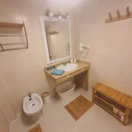 Laguna Beach Ground Floor Bungalow Apartment Vera