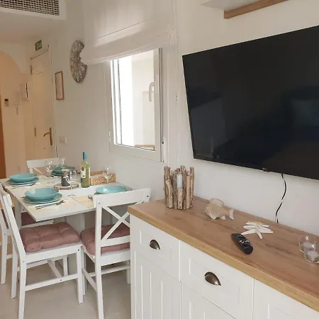 Laguna Beach Ground Floor Bungalow Apartment *
